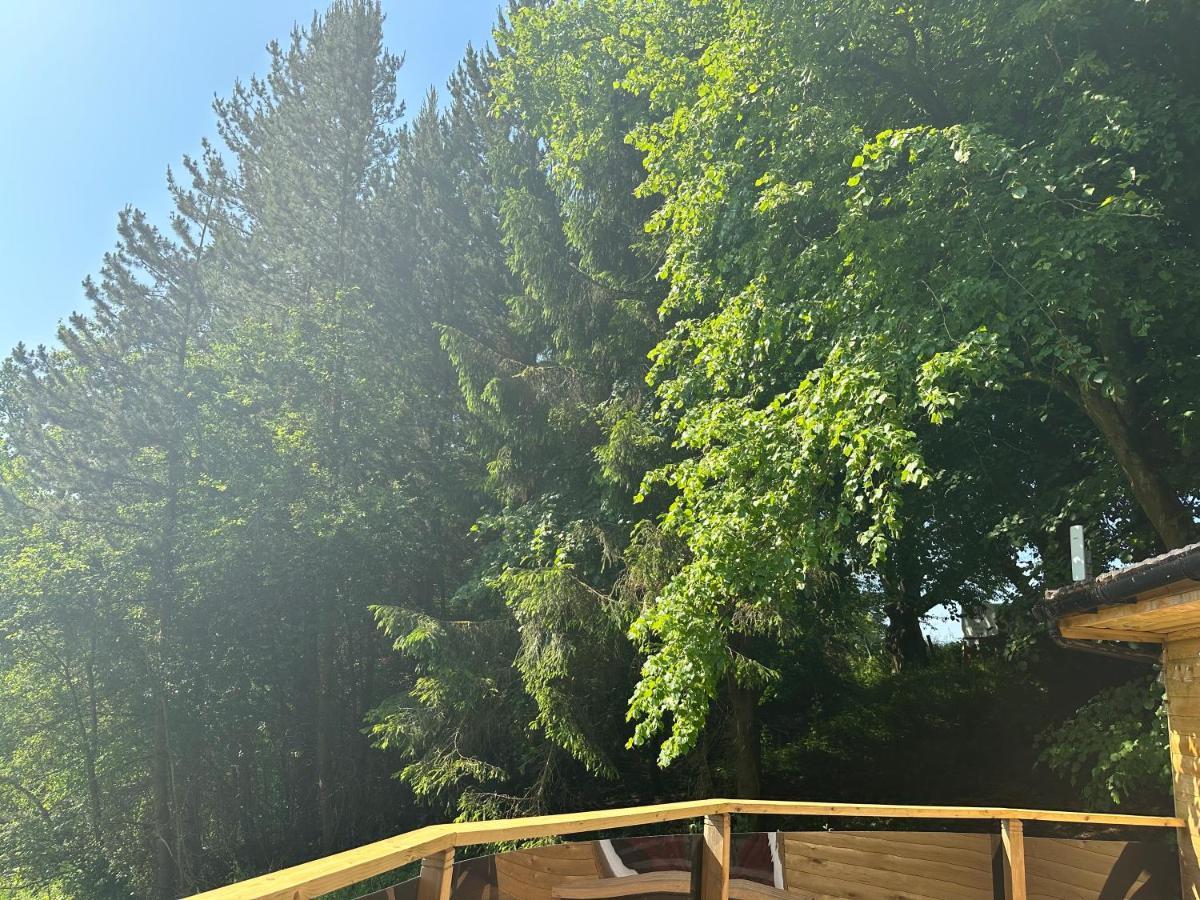 סטרייבן Unique Orchard Lodge For Couples With Hot Tub מראה חיצוני תמונה